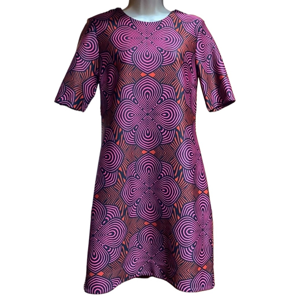 Taylor short sleeve dress size 6